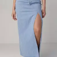 Джинсовая юбка с разрезом и боковым гульфиком - голубой цвет, 36р (есть размеры)