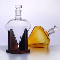 Графін RESTEQ 1000 мл, декантер для алкогольних напоїв у формі діаманта. Графін для виски, штоф для горілки